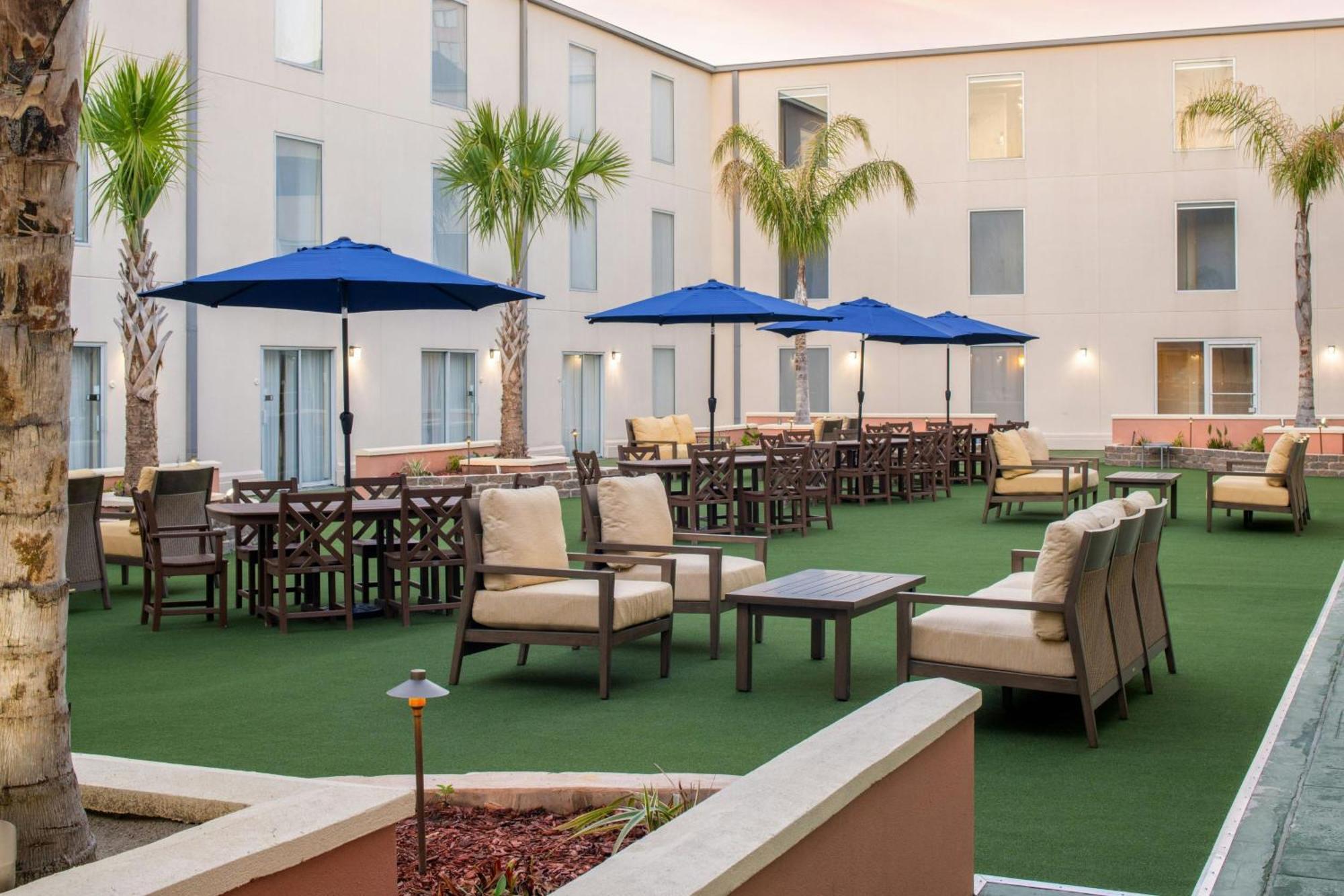 Springhill Suites By Marriott New Orleans Warehouse Arts District Extérieur photo